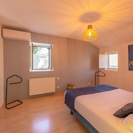Appartement Le Soleilho Del Roy, Vue Exceptionnelle, Terrasse, Clim, Coeur De Figeac, 6 Pers Figeac